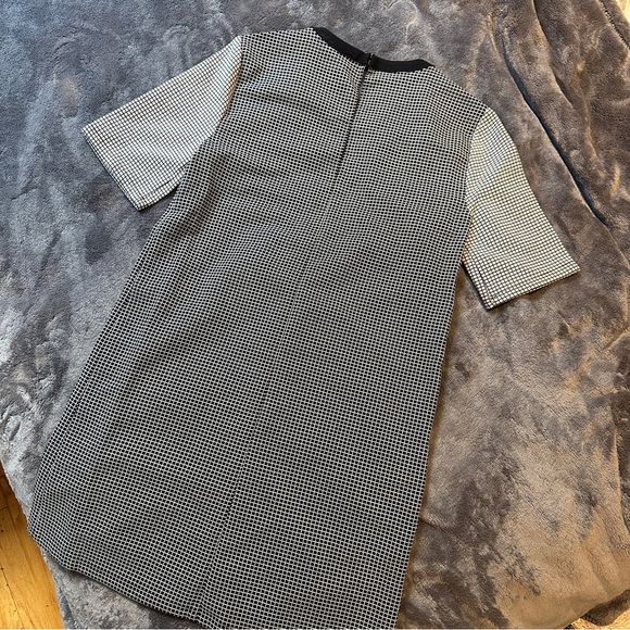 Mod Black & White Shift Dress Shift Sheer Mesh Crew Neck XS Small Office Chic - Picture 4 of 6